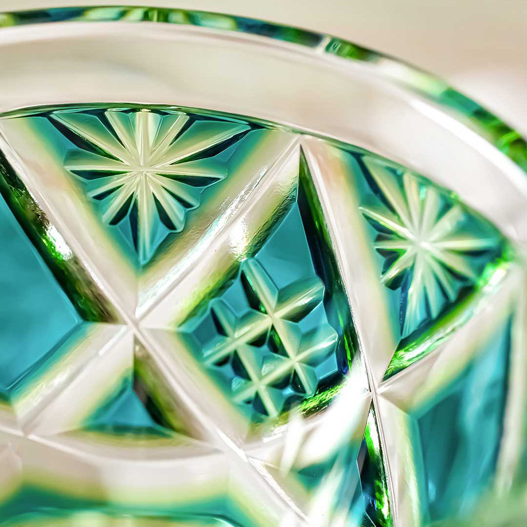 島津薩摩切子】二色酒盃 寿恵瑠(ジュエル) 【蒼黄緑×ルリ金赤×ルリ緑
